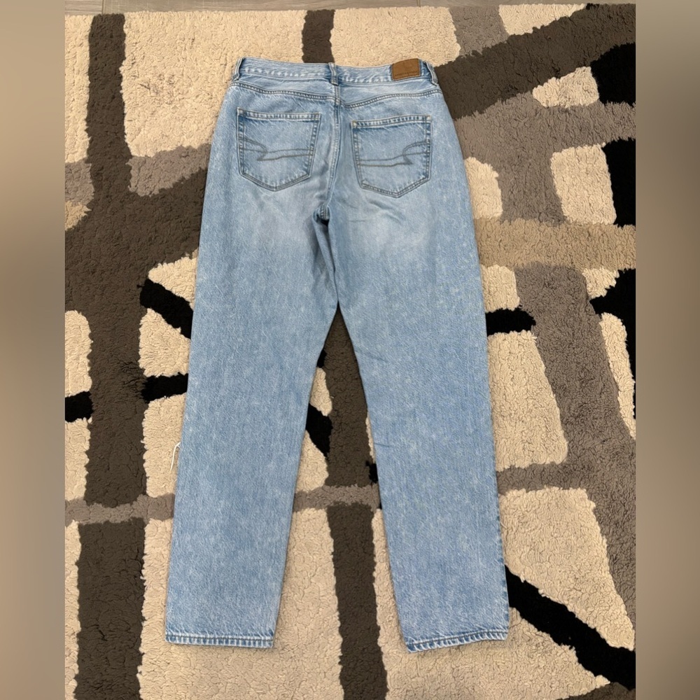 Distressed Light Blue Women's Jeans - Picture 2 of 7